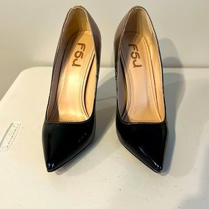 Ombré black and tan heels